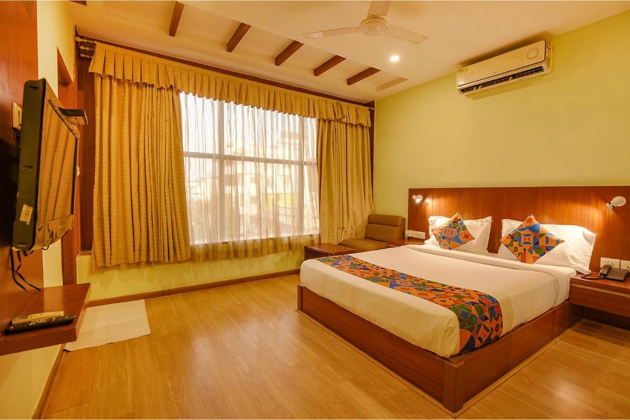 Fabhotel The Btm Palace - Btm Layout Nr Gopalan Innovation Mall Bengalúr Exteriér fotografie