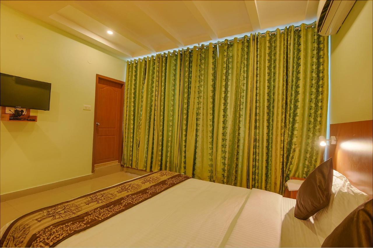 Fabhotel The Btm Palace - Btm Layout Nr Gopalan Innovation Mall Bengalúr Exteriér fotografie