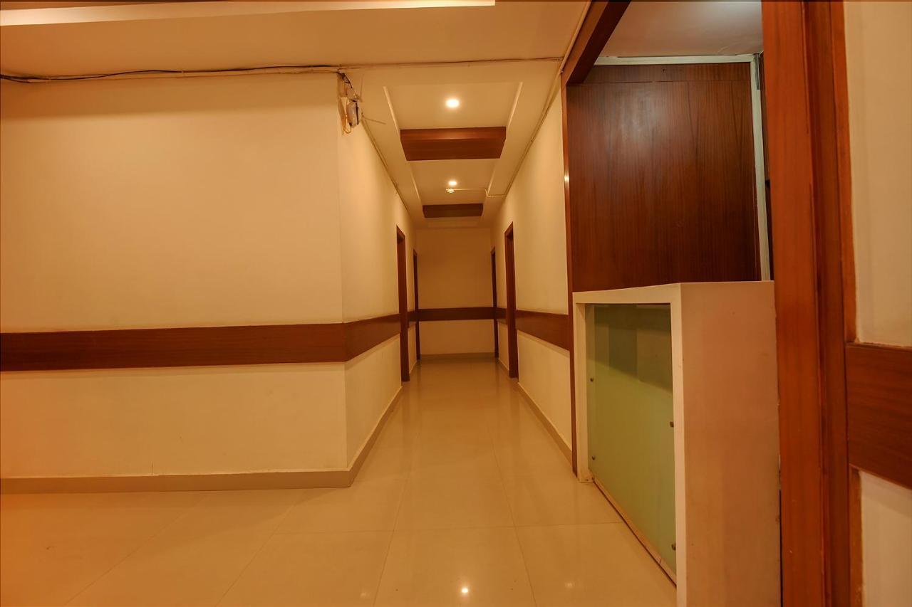 Fabhotel The Btm Palace - Btm Layout Nr Gopalan Innovation Mall Bengalúr Exteriér fotografie