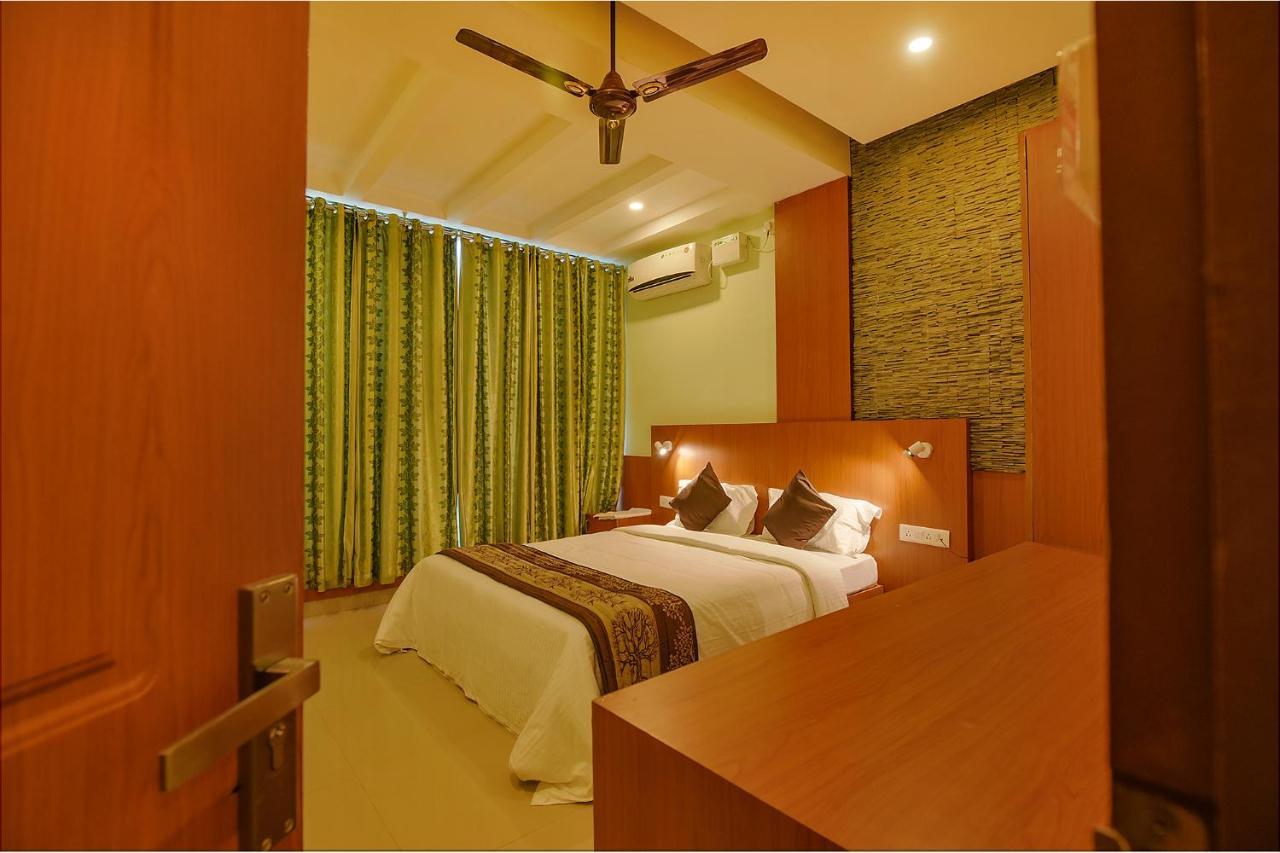 Fabhotel The Btm Palace - Btm Layout Nr Gopalan Innovation Mall Bengalúr Exteriér fotografie